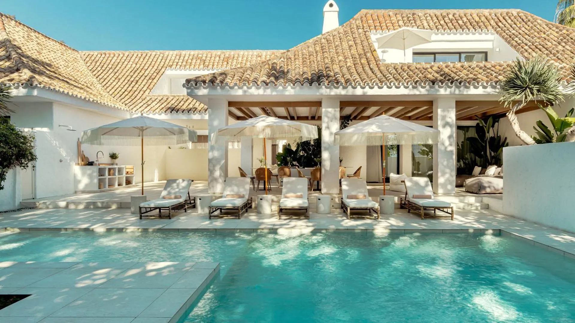 מארבלה Anfitrion Villas & Suites 0*,  ספרד